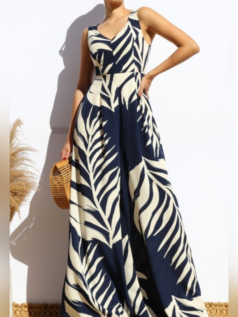 Women's Tropical Print Jumpsuit Wide Leg in Navy & Cream-Medium NWT
